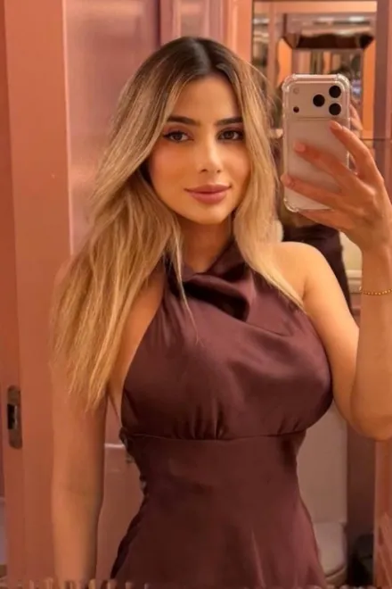 Light Brown Brazilian escort in Marylebone - Fabiola - image 20