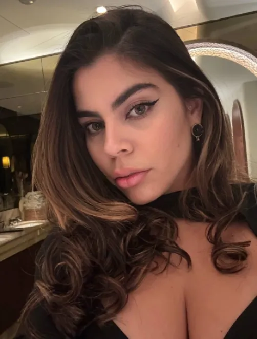 Brunette Brazilian escort in Leicester Square - Belluna - image 12