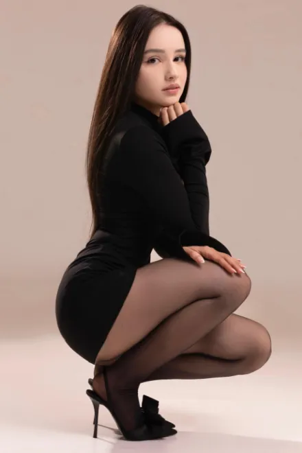 Light Brown Brazilian escort in Earl's Court - Adallyn - image 8