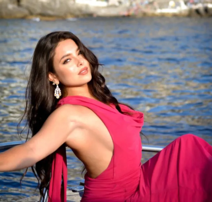 Brunette French escort in Notting Hill Gate - Nickla - image 7