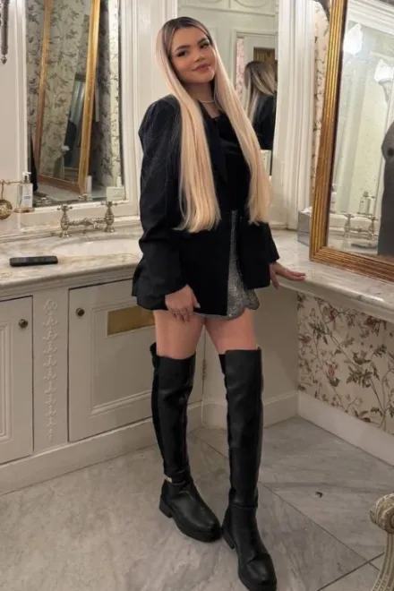 Blonde Brazilian escort in West Kensington - Poena - image 4