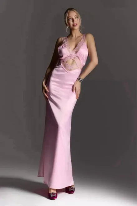 Blonde Russian escort in Earl's Court - Silver - image 8