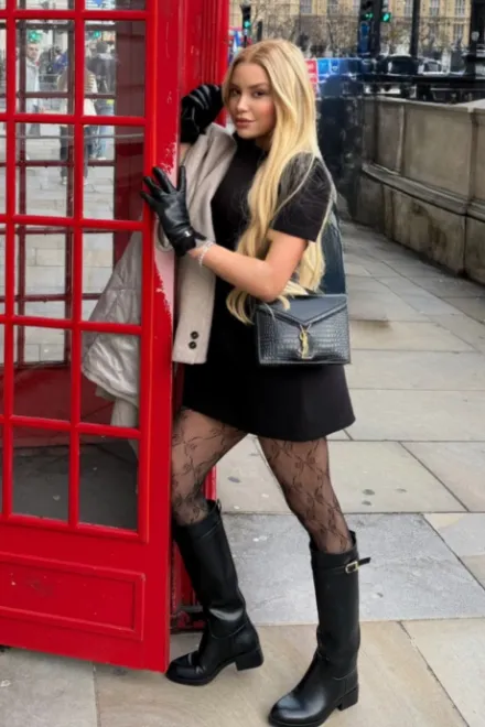 Blonde Brazilian escort in Camden Town - Pacha - image 9