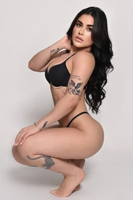 Brunette Brazilian escort in Gloucester Road - Watari - image 6