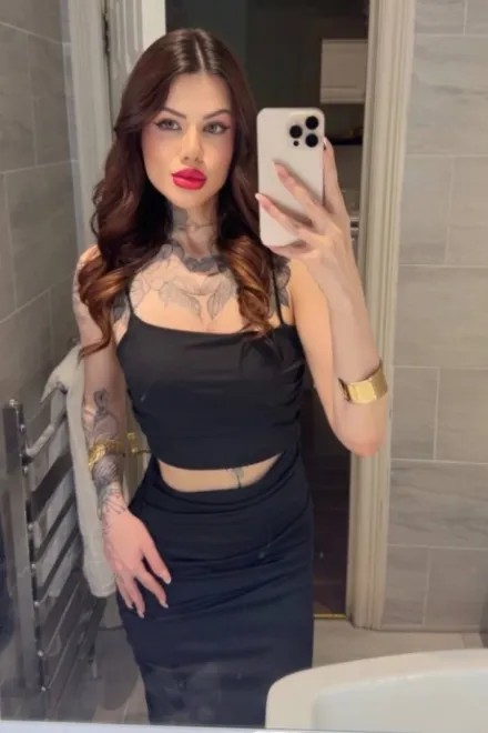 Brunette Brazilian escort in West Kensington - Kotys - image 18
