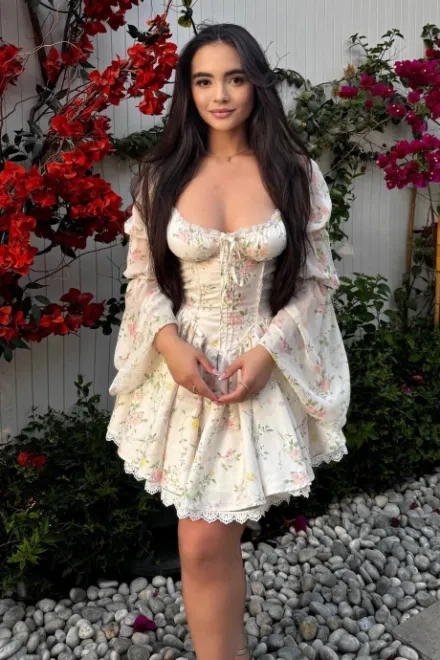 Brunette Brazilian escort in Gloucester Road - Muneca - image 9