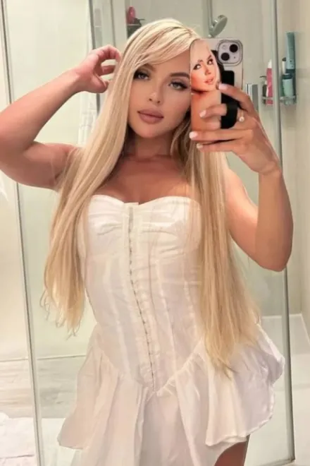 Blonde Brazilian escort in Imperial Wharf - Colenia - image 15