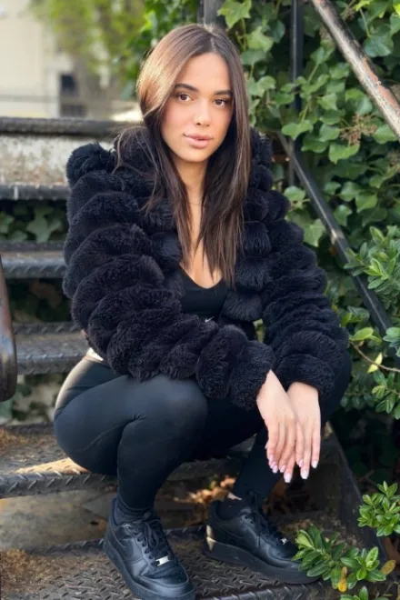 Brunette Brazilian escort in Edgware Road - Madyson - image 12