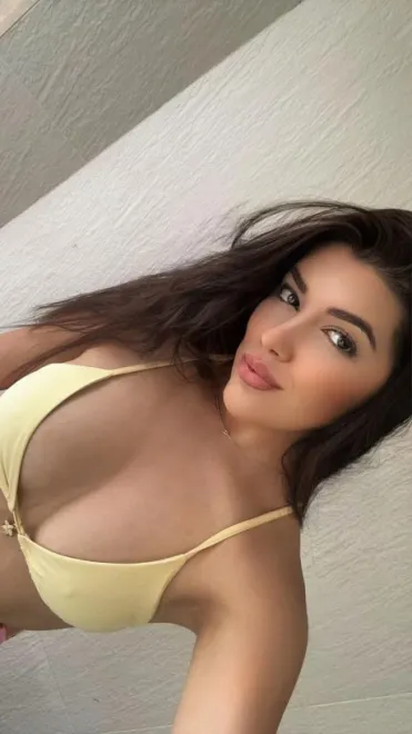 Brunette Brazilian escort in Euston - Nahida - image 8