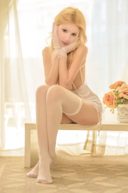 Blonde Brazilian escort in Edgware Road - Nefeli - image 11