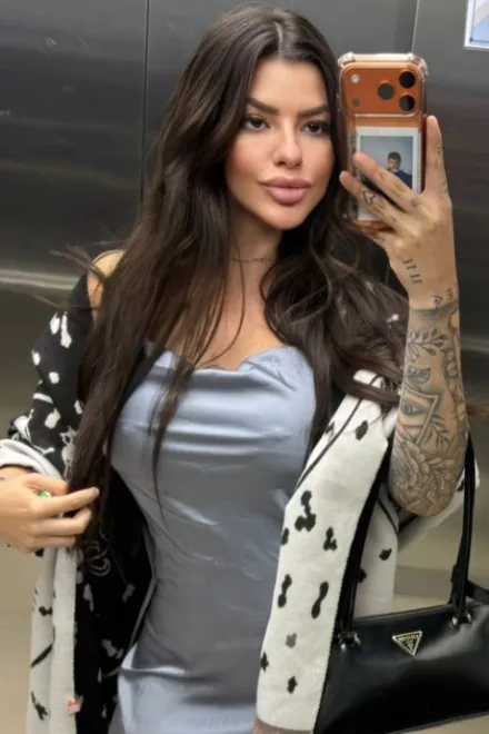 Brunette Brazilian escort in Goodge Street - Bravo - image 17