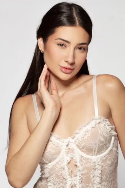 Escort in Euston - Peppermint - image 1