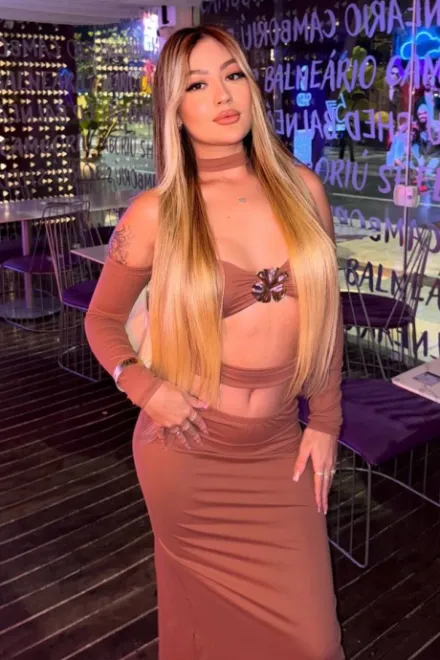 Blonde Brazilian escort in Goodge Street - Jasinta - image 14