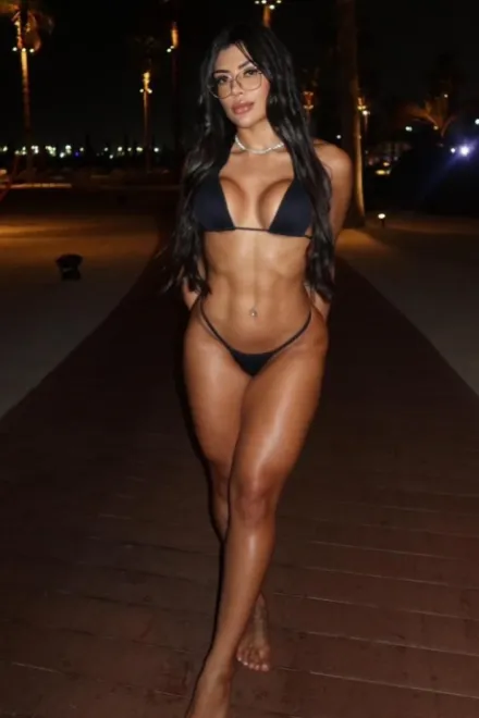 Brunette Brazilian escort in Goodge Street - Chavela - image 3