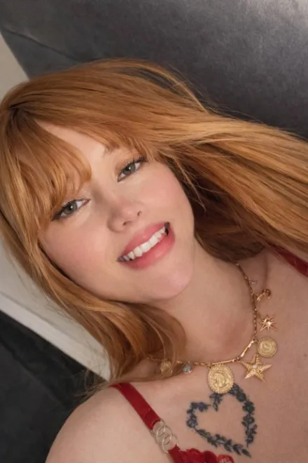 Redhead Brazilian escort in Earl's Court - Sentalia - image 12