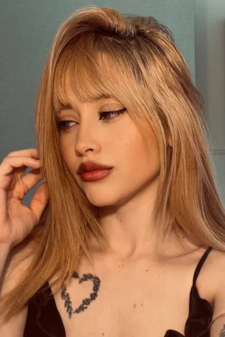 Redhead Brazilian escort in Earl's Court - Sentalia - image 13