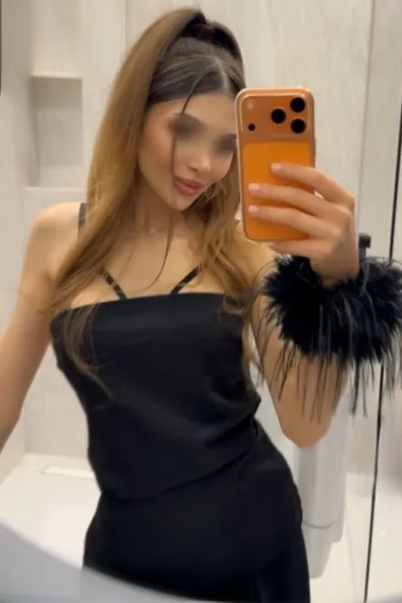 Light Brown Russian escort in Earl's Court - Eniko - image 17