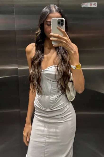 Brunette Brazilian escort in Great Portland Street - Tejana - image 10