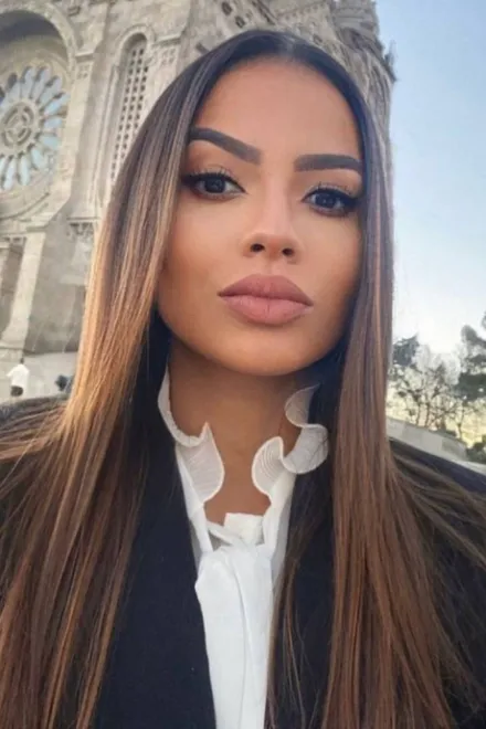 Brunette Brazilian escort in Great Portland Street - Tejana - image 11