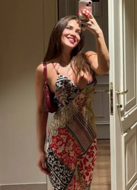 Brunette Mexican escort in South Kensington - Ori - image 15