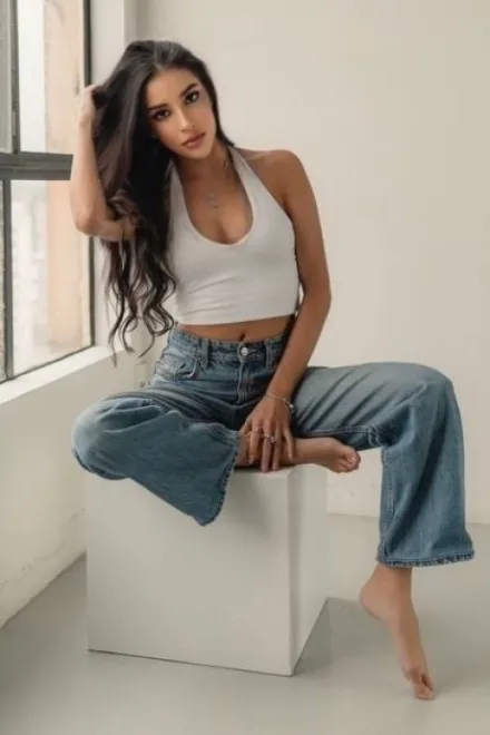 Brunette Brazilian escort in Earl's Court - Baldini - image 3